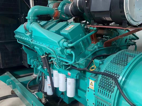 温州更换100kW柴油发电机组机油时，需要注意哪些事项？